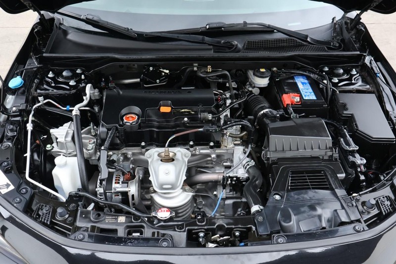 Honda Civic Sedan Vehicle Full-screen Gallery Image 16