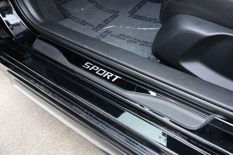 Honda Civic Sedan Vehicle Full-screen Gallery Image 22