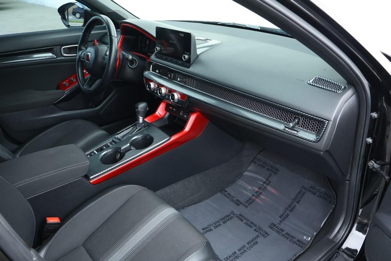 Honda Civic Sedan Vehicle Full-screen Gallery Image 25