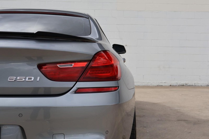 BMW 650i Gran Coupe Vehicle Full-screen Gallery Image 07