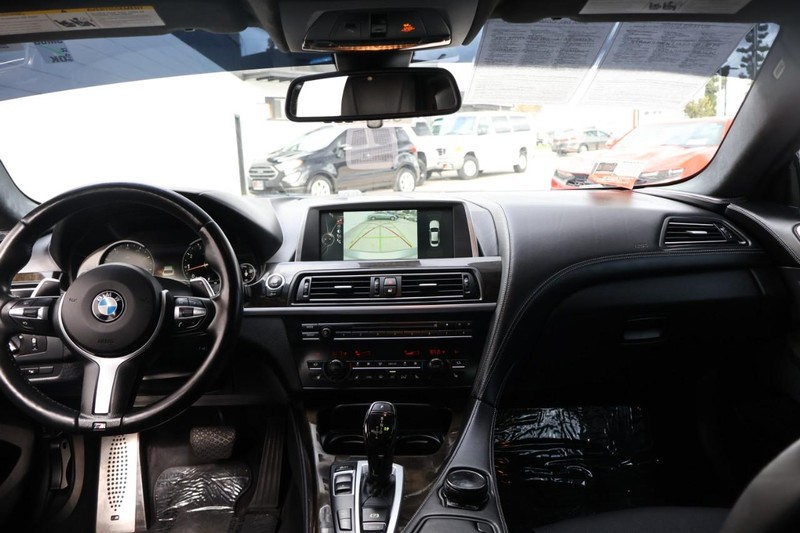 BMW 650i Gran Coupe Vehicle Full-screen Gallery Image 26