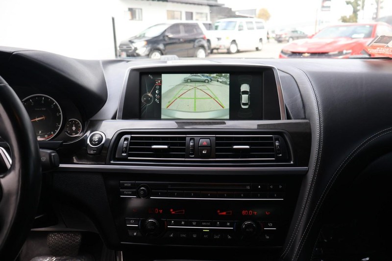 BMW 650i Gran Coupe Vehicle Full-screen Gallery Image 31