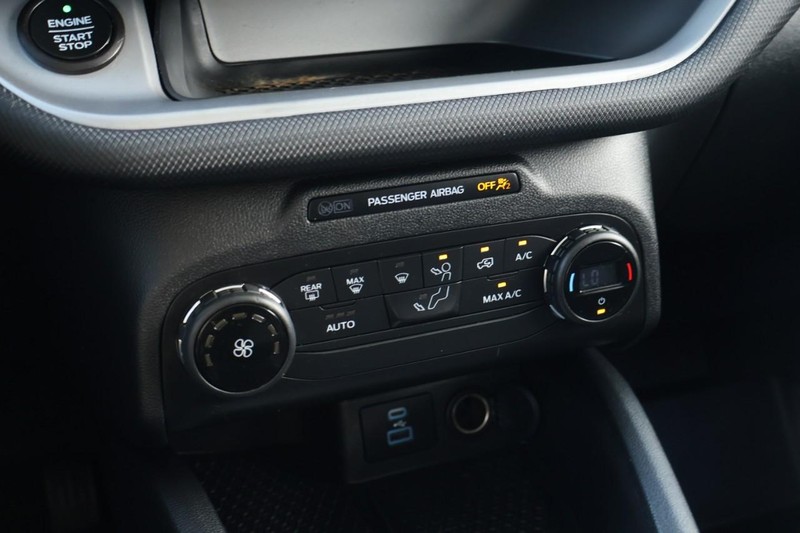 Ford Bronco Sport Vehicle Full-screen Gallery Image 33