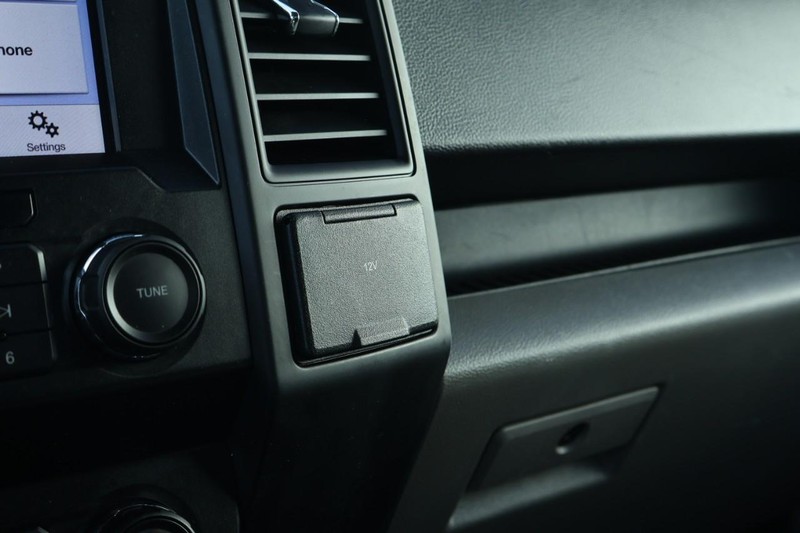 Ford F-150 Vehicle Full-screen Gallery Image 34