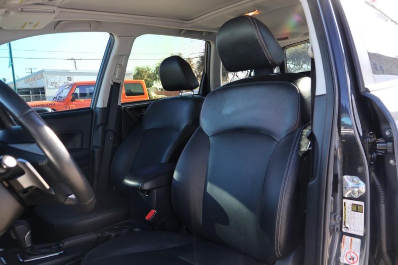 Subaru Forester Vehicle Full-screen Gallery Image 19