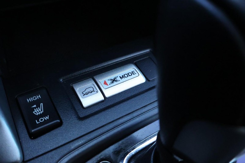 Subaru Forester Vehicle Full-screen Gallery Image 38