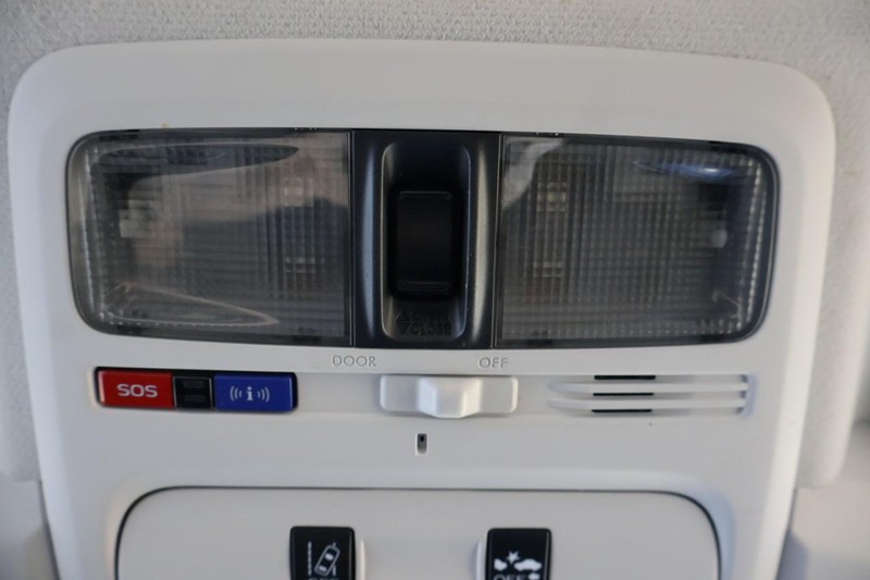 Subaru Forester Vehicle Full-screen Gallery Image 40