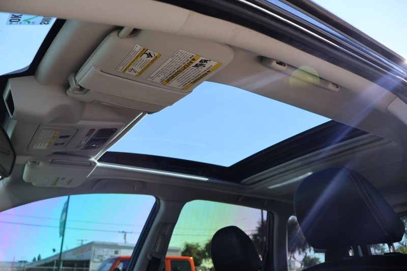 Subaru Forester Vehicle Full-screen Gallery Image 41