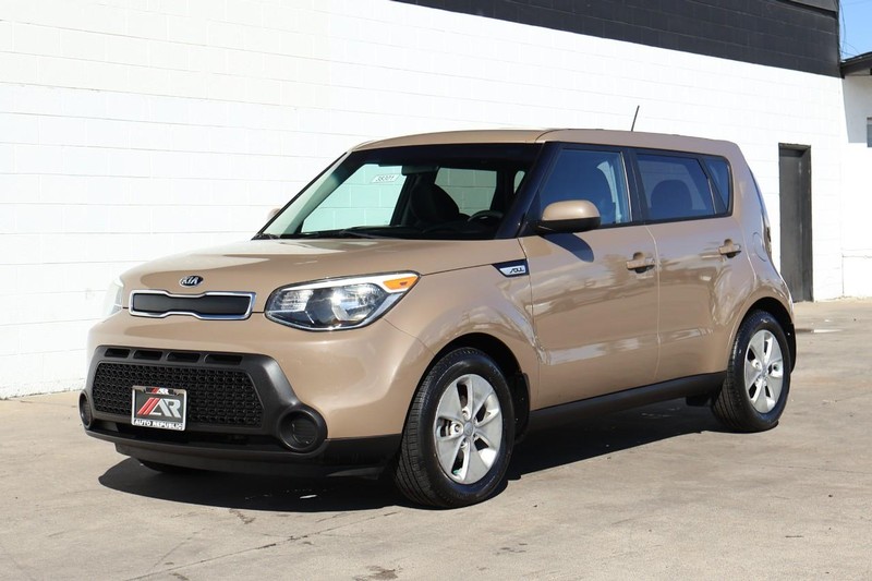 Kia Soul Vehicle Full-screen Gallery Image 11