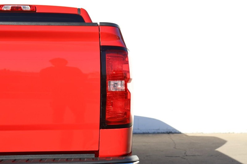 Chevrolet Silverado 1500 Vehicle Full-screen Gallery Image 07