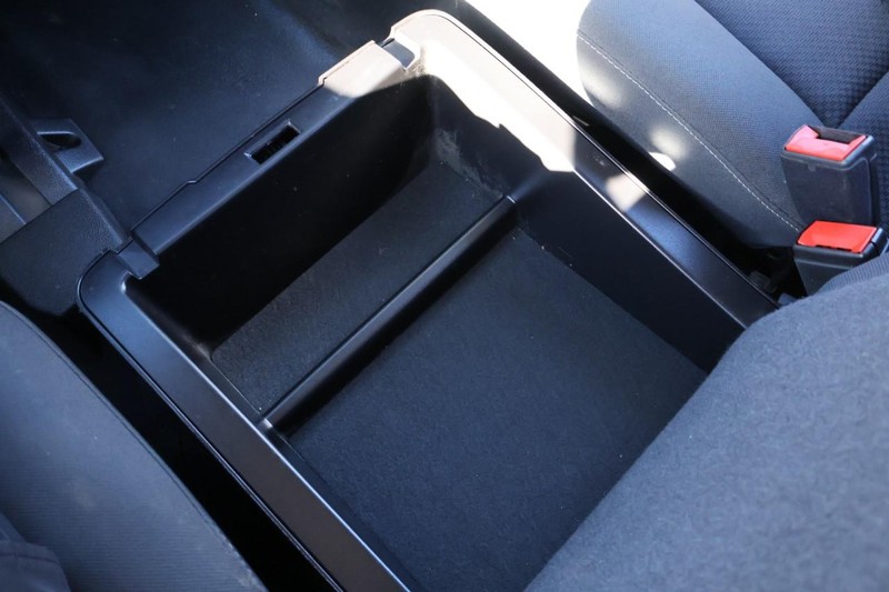 Chevrolet Silverado 1500 Vehicle Full-screen Gallery Image 33