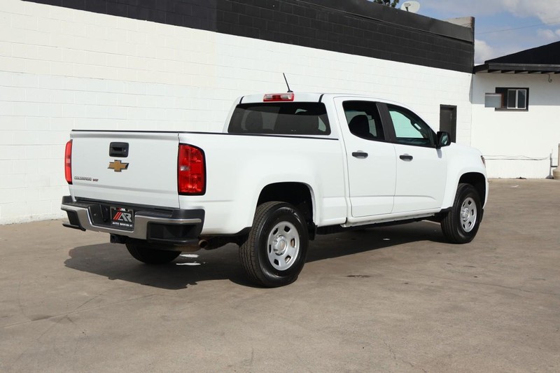 Chevrolet Colorado Vehicle Full-screen Gallery Image 05