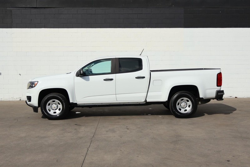 Chevrolet Colorado Vehicle Full-screen Gallery Image 12