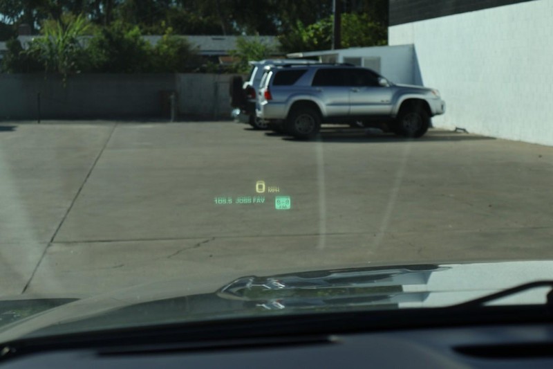 GMC Yukon Vehicle Full-screen Gallery Image 34