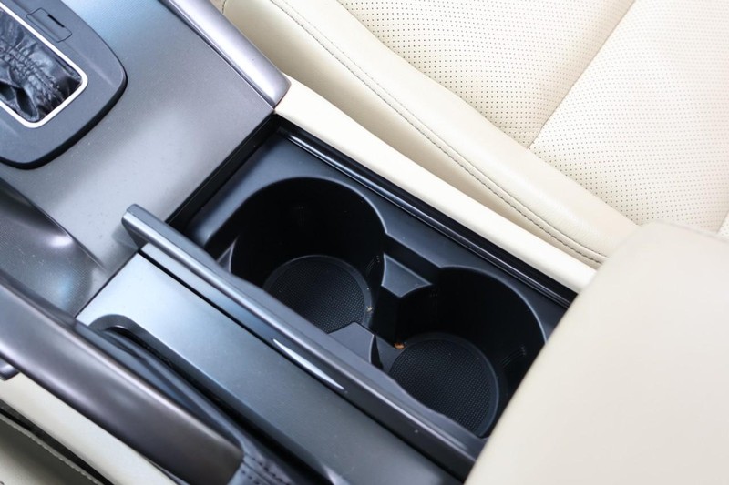 Acura TSX Vehicle Full-screen Gallery Image 36