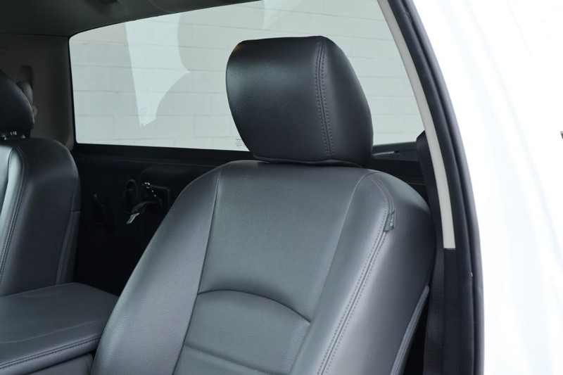 Ram 2500 Vehicle Full-screen Gallery Image 19