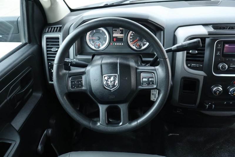 Ram 2500 Vehicle Full-screen Gallery Image 25