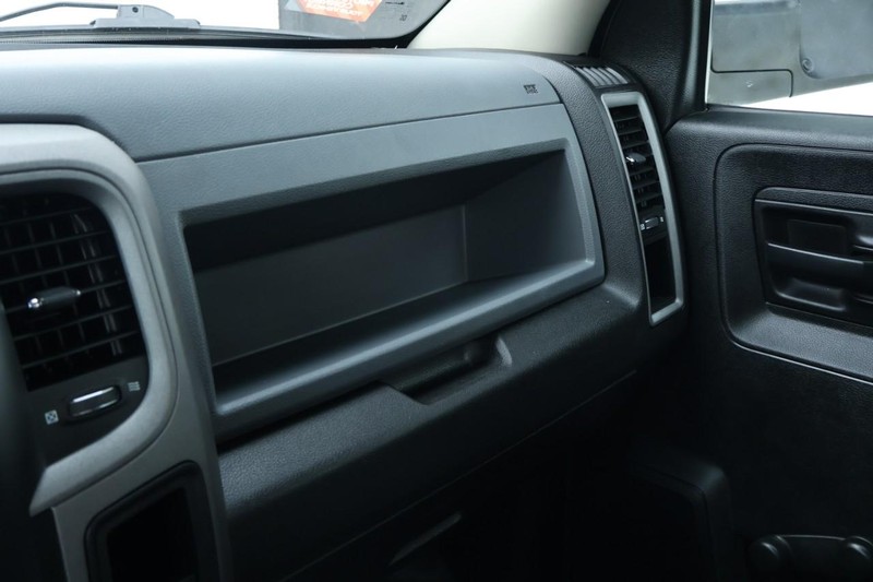 Ram 2500 Vehicle Full-screen Gallery Image 33