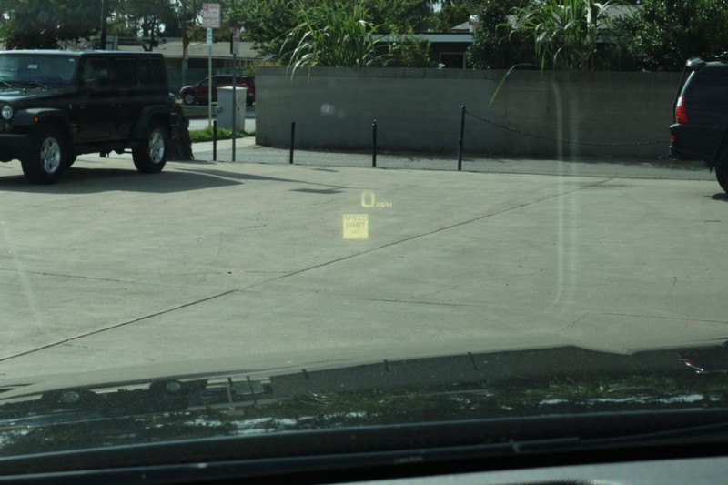 Cadillac Escalade ESV Vehicle Full-screen Gallery Image 49