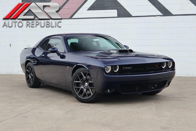 2016 Dodge Challenger 392 Hemi Scat Pack Shaker Manual at Auto Republic in Fullerton CA
