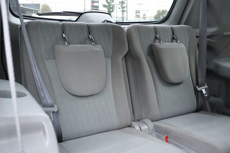 Toyota Highlander Vehicle Full-screen Gallery Image 23