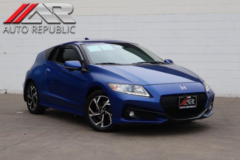 Honda CR-Z Vehicle Full-screen Gallery Image 01
