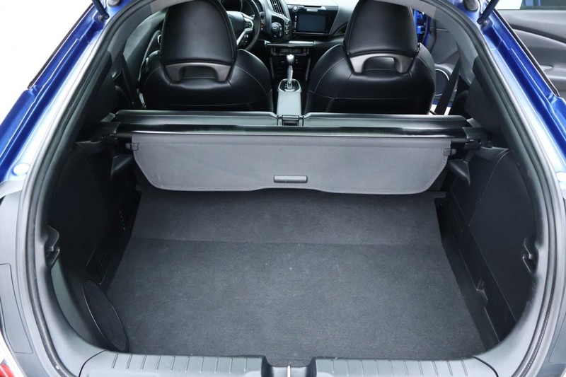 Honda CR-Z Vehicle Full-screen Gallery Image 09