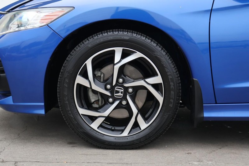 Honda CR-Z Vehicle Full-screen Gallery Image 14