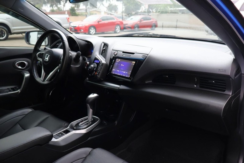 Honda CR-Z Vehicle Full-screen Gallery Image 20
