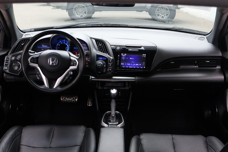 Honda CR-Z Vehicle Full-screen Gallery Image 23