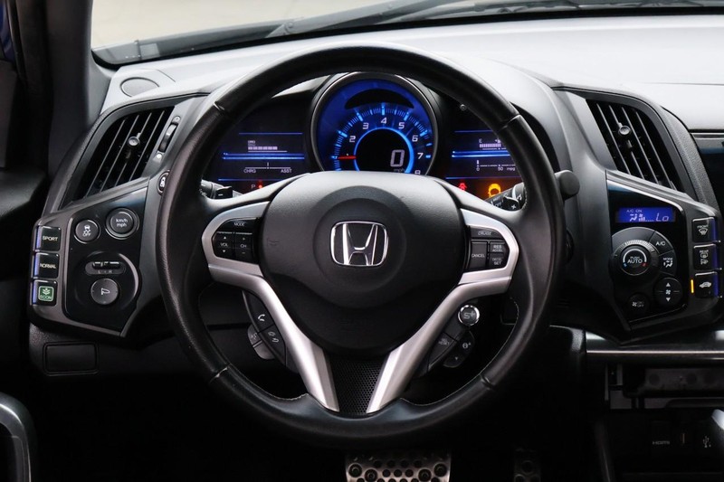 Honda CR-Z Vehicle Full-screen Gallery Image 25