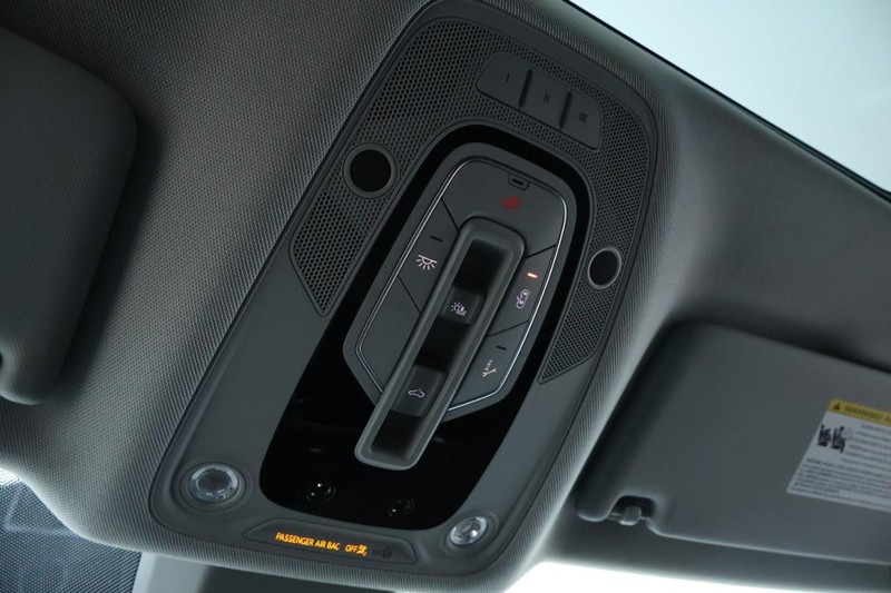 Audi Q5 Vehicle Full-screen Gallery Image 42