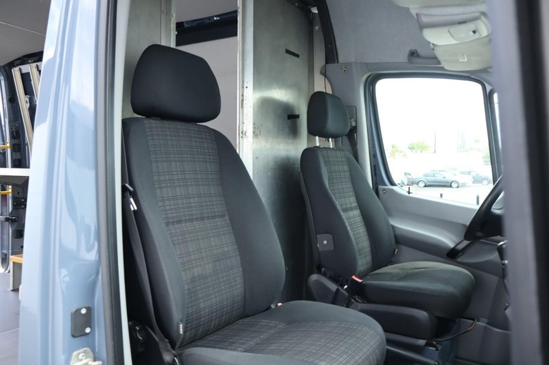 Mercedes-Benz Sprinter Cargo Van Vehicle Full-screen Gallery Image 22