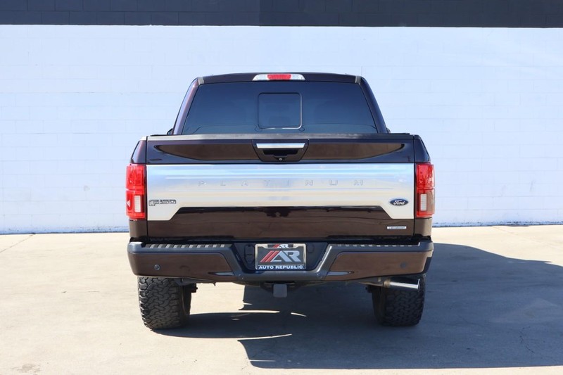 Ford F-150 Vehicle Full-screen Gallery Image 06