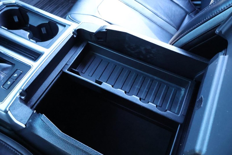 Ford F-150 Vehicle Full-screen Gallery Image 44