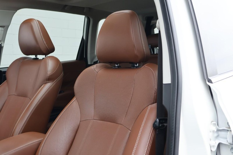 Subaru Forester Vehicle Full-screen Gallery Image 22