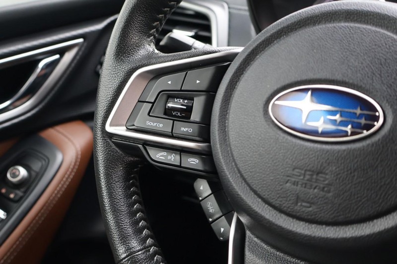 Subaru Forester Vehicle Full-screen Gallery Image 31