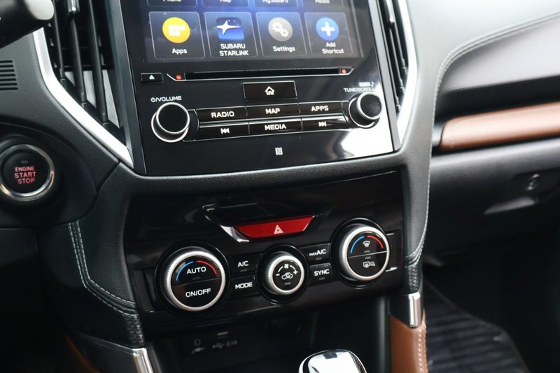 Subaru Forester Vehicle Full-screen Gallery Image 38