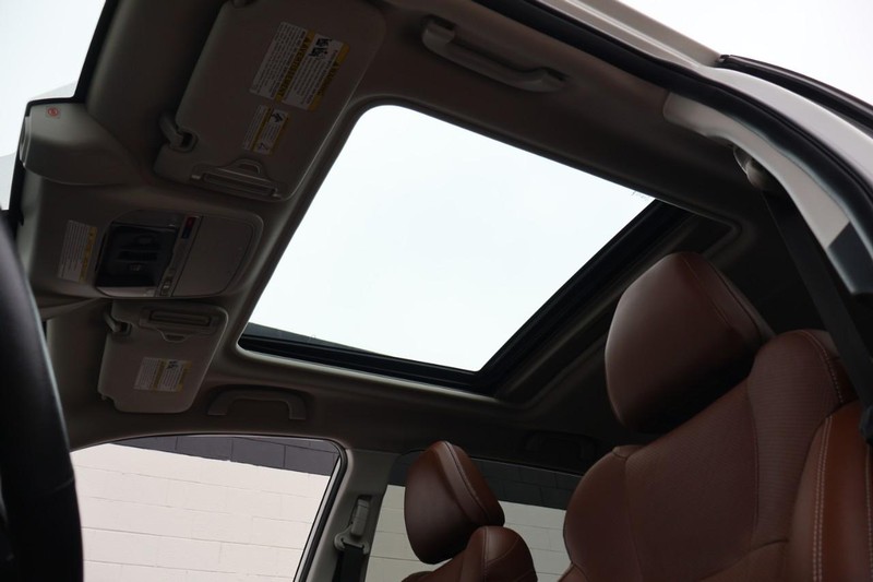 Subaru Forester Vehicle Full-screen Gallery Image 43