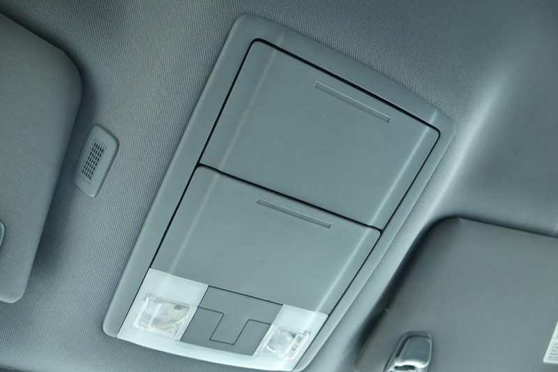 Ford F-150 Vehicle Full-screen Gallery Image 36