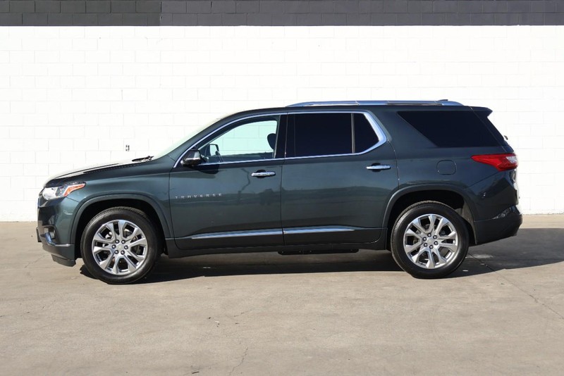 Chevrolet Traverse Vehicle Full-screen Gallery Image 12