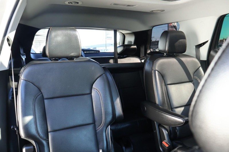 Chevrolet Traverse Vehicle Full-screen Gallery Image 26