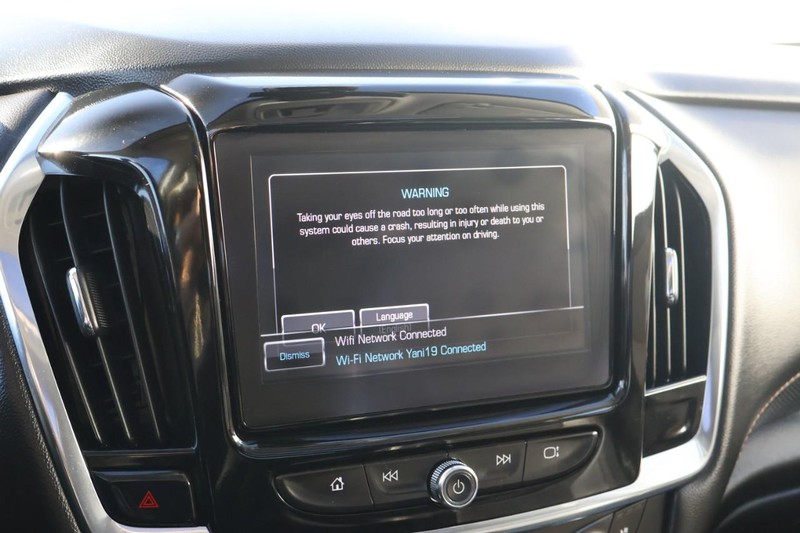 Chevrolet Traverse Vehicle Full-screen Gallery Image 35