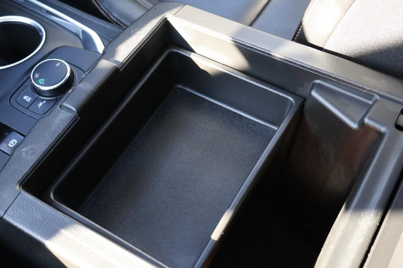 Chevrolet Traverse Vehicle Full-screen Gallery Image 41