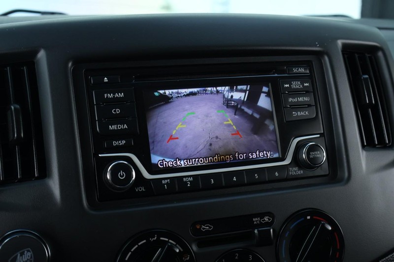 Nissan NV200 Compact Cargo Vehicle Full-screen Gallery Image 27