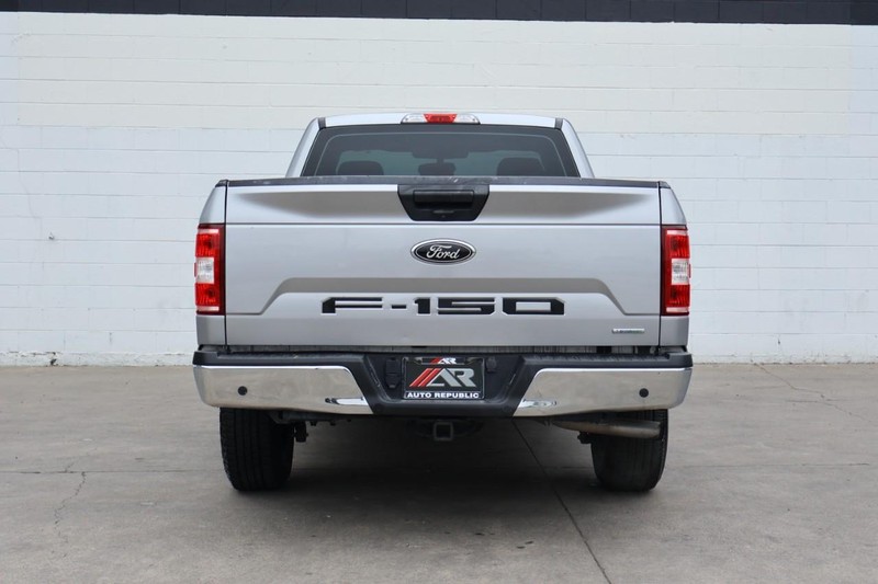 Ford F-150 Vehicle Full-screen Gallery Image 06