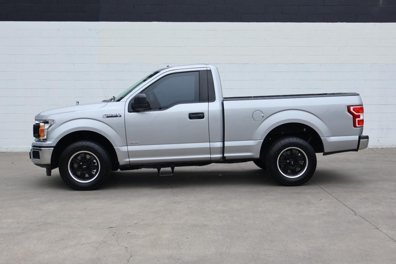 Ford F-150 Vehicle Full-screen Gallery Image 11