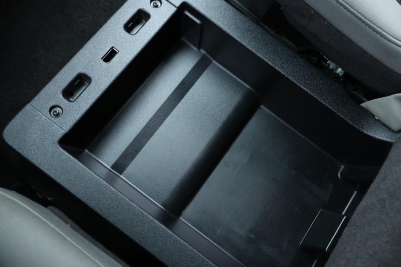 Ford F-150 Vehicle Full-screen Gallery Image 31