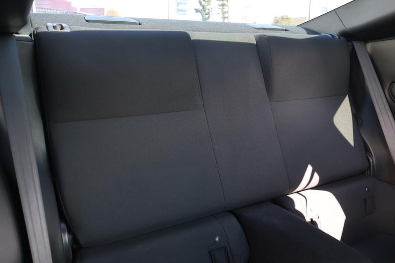 Toyota GR86 Vehicle Full-screen Gallery Image 22