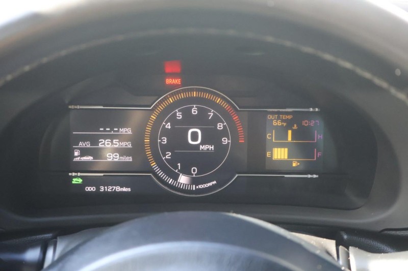 Toyota GR86 Vehicle Full-screen Gallery Image 25